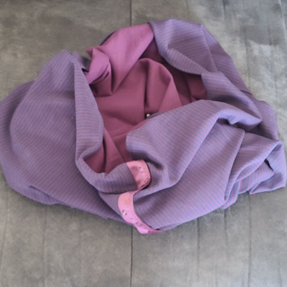 Lululemon Vinyasa scarf - Picture 1 of 3